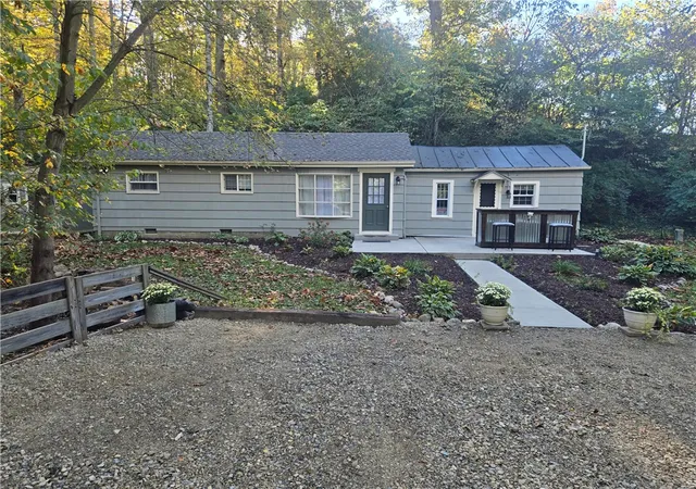 Photo 3 of Single family home for sale at 5228 Paint Crk Rd, Eaton, OH 45320 | MLS# 971498 | Listing updated on 2026-10-20