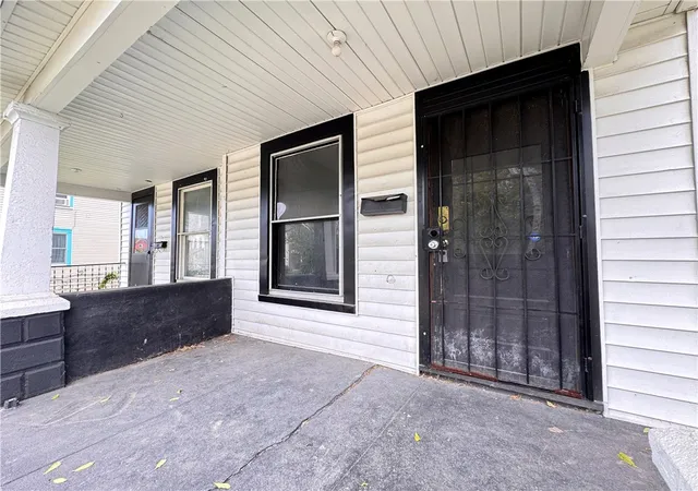 Photo 4 of House for sale at 1512-1514 Mclain St, Dayton, OH 45403 | MLS# 971577 | Listing updated on 2026-10-20