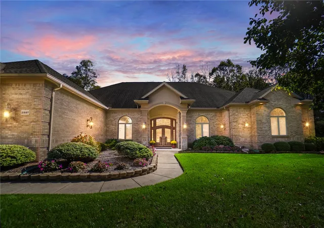 Photo 1 of Sale Pending at 3997 Fox Run Dr, Bellbrook, OH 45305 | MLS# 971558 | Listing updated on 2026-10-21