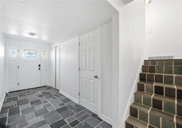 Photo 2 of Single family home for sale at 1192 Cadillac Dr, Hamilton, OH 45013 | MLS# 971445 | Listing updated on 2026-10-20