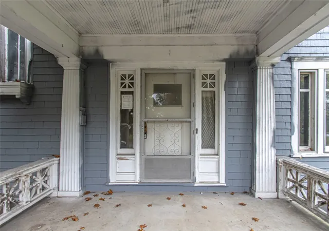 Photo 1 of Single family home for sale at 111 Forest Ave, Dayton, OH 45405 | MLS# 971336 | Listing updated on 2026-10-27