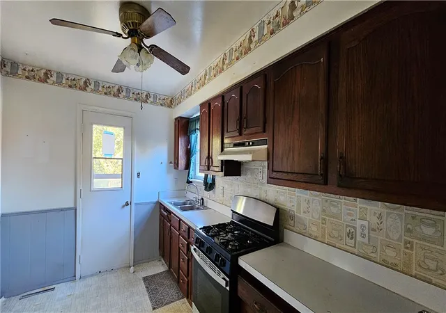Photo 3 of Single family home for sale at 1420 Bellefontaine Ave, Marion, OH 43302 | MLS# 971606 | Listing updated on 2026-10-21