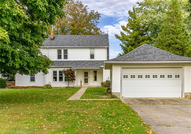 Photo 2 of Single family home for sale at 3521 Straley Rd, Xenia, OH 45314 | MLS# 971600 | Listing updated on 2026-10-29