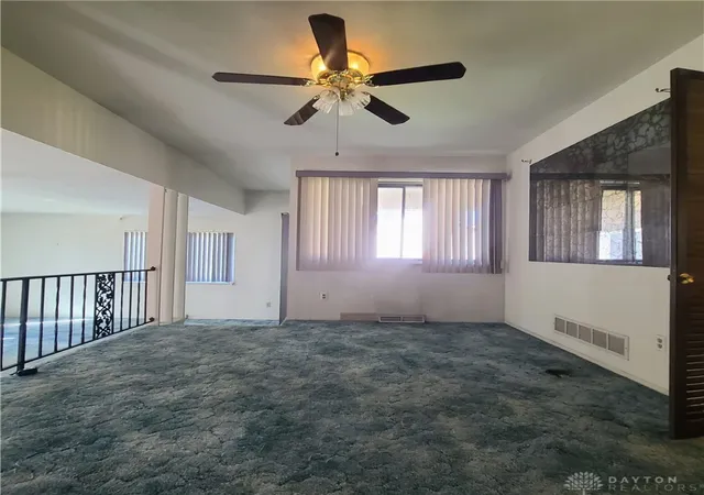 Photo 3 of Single family home for sale at 1712 Knob Crk Dr, Dayton, OH 45417 | MLS# 971617 | Listing updated on 2026-10-22