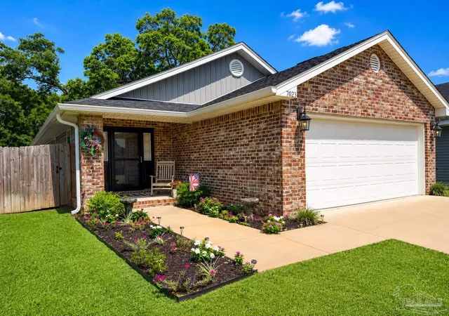 Photo 1 of Single family home for sale at 7023 Sonny Dr, Pensacola, FL 32504 | MLS# 688707 | Listing updated on 2026-10-21