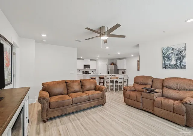 Photo 2 of Single family home for sale at 8354 Burch Ct, Pensacola, FL 32526 | MLS# 689162 | Listing updated on 2026-10-20