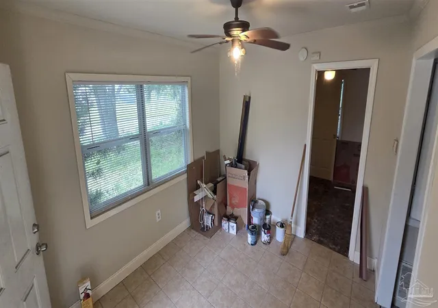 Photo 4 of Single family home for sale at 800 W Gonzalez St, Pensacola, FL 32501 | MLS# 688493 | Listing updated on 2026-09-03