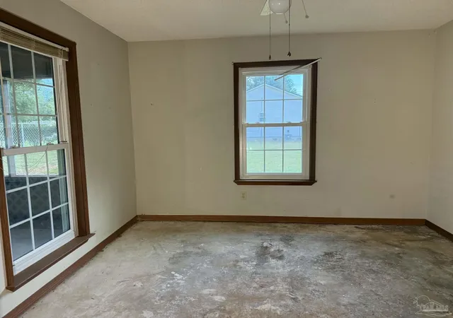 Photo 3 of Single family home for sale at 5749 Windermere Tr, Milton, FL 32571 | MLS# 689805 | Listing updated on 2026-10-21