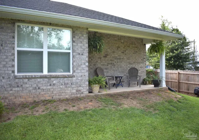 Photo 13 of Single family home for sale at 2708 N H St, Pensacola, FL 32501 | MLS# 688850 | Listing updated on 2026-09-11