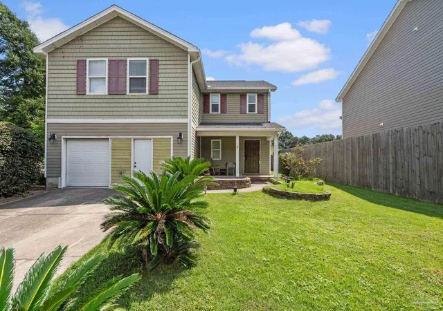 Photo 1 of Single family home for sale at 2111 Waltham St, Pensacola, FL 32505 | MLS# 689363 | Listing updated on 2026-09-23