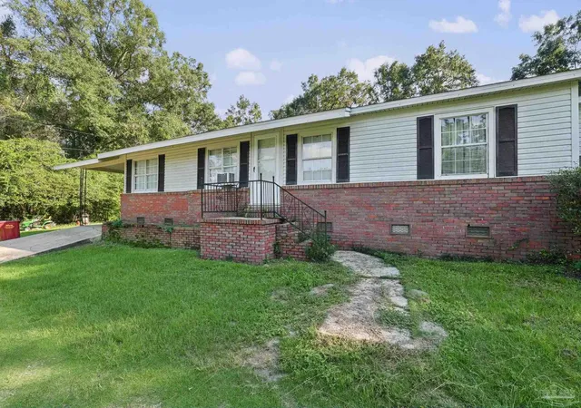 Photo 2 of Single family home for sale at 4963 Highway 4, Jay, FL 32565 | MLS# 689090 | Listing updated on 2026-09-21