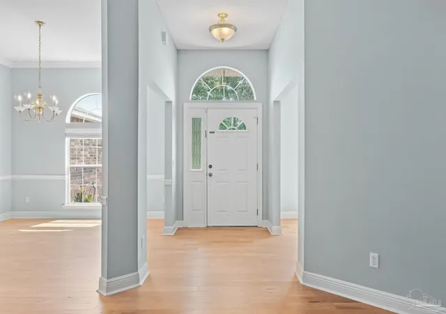 Photo 3 of Single family home for sale at 16 Marconi Way, Pensacola, FL 32507 | MLS# 689525 | Listing updated on 2026-09-25
