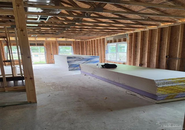 Photo 3 of Single family home for sale at 8605 Walnut Ave, Pensacola, FL 32534 | MLS# 688683 | Listing updated on 2026-09-10