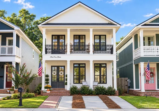 Photo 1 of Single family home for sale at 513 W Wright St, Pensacola, FL 32501 | MLS# 689546 | Listing updated on 2026-10-13