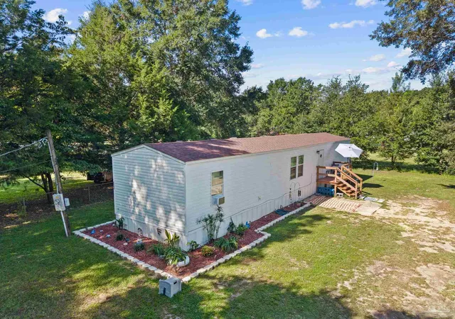 Photo 1 of Manufactured home for sale at 6993 Datura St, Milton, FL 32570 | MLS# 688475 | Listing updated on 2026-09-14