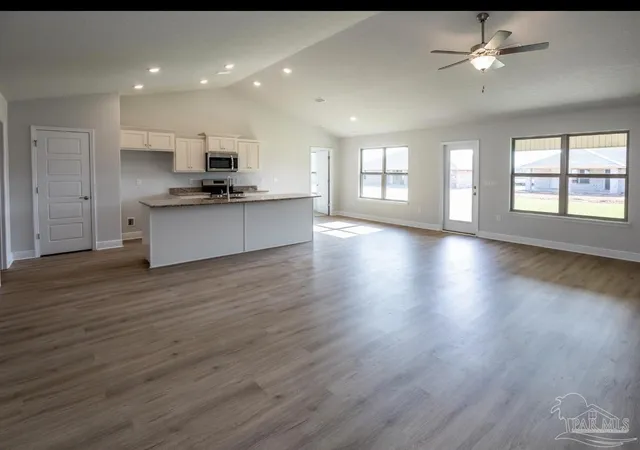 Photo 2 of Single family home for sale at 7678 Pine Bark St, Milton, FL 32583 | MLS# 688643 | Listing updated on 2026-09-15