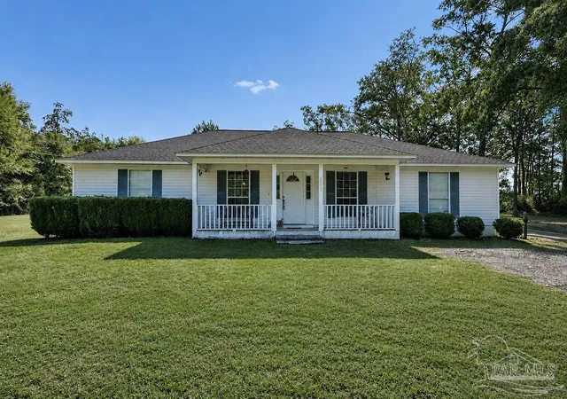 Photo 1 of Single family home for sale at 8502 Sweetwater Ln, Milton, FL 32571 | MLS# 688676 | Listing updated on 2026-09-08