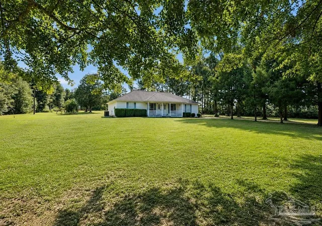 Photo 3 of Single family home for sale at 8502 Sweetwater Ln, Milton, FL 32571 | MLS# 688676 | Listing updated on 2026-09-08