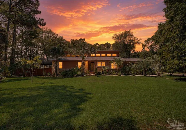 Photo 1 of Single family home for sale at 5523 N Shore Rd, Pensacola, FL 32507 | MLS# 688789 | Listing updated on 2026-09-10