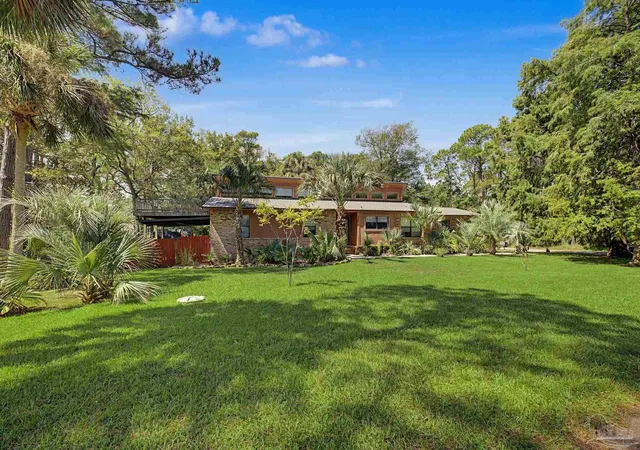 Photo 2 of Single family home for sale at 5523 N Shore Rd, Pensacola, FL 32507 | MLS# 688789 | Listing updated on 2026-09-10