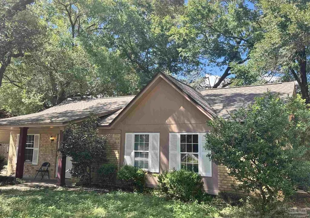 Photo 1 of Single family home for sale at 3980 Baywoods Dr, Pensacola, FL 32504 | MLS# 688768 | Listing updated on 2026-09-10