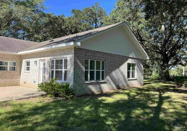 Photo 3 of Single family home for sale at 4582 Resmondo Ln, Pensacola, FL 32526 | MLS# 689615 | Listing updated on 2026-09-28