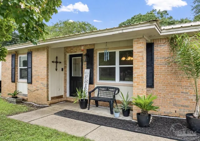 Photo 2 of Single family home for sale at 4188 Marcus Ct, Milton, FL 32571 | MLS# 688888 | Listing updated on 2026-09-17