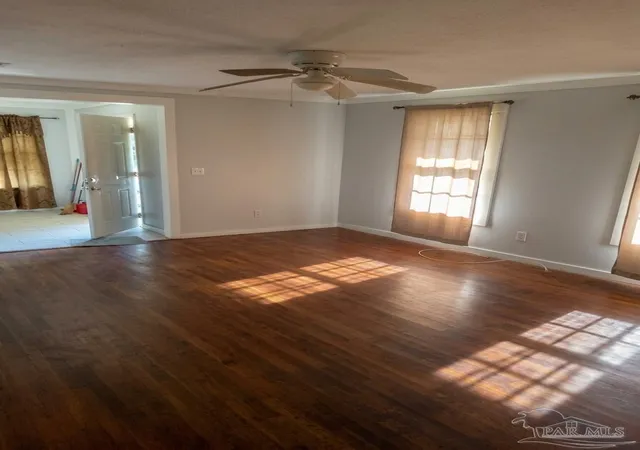Photo 2 of Single family home for sale at 3424 W Brainerd St, Pensacola, FL 32505 | MLS# 689717 | Listing updated on 2026-10-13