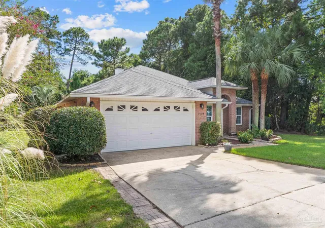 Photo 2 of Single family home for sale at 7139 Blue Jack Dr, Navarre, FL 32566 | MLS# 688967 | Listing updated on 2026-09-23