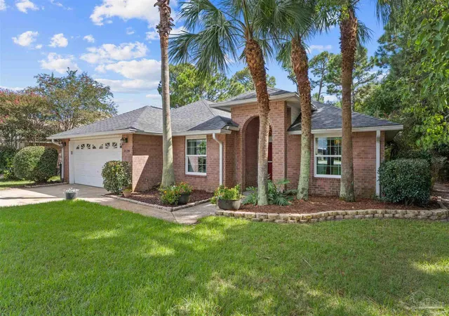 Photo 3 of Single family home for sale at 7139 Blue Jack Dr, Navarre, FL 32566 | MLS# 688967 | Listing updated on 2026-09-23