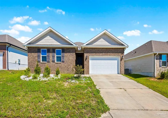Photo 2 of Single family home for sale at 5560 Guinevere Ln, Milton, FL 32583 | MLS# 689946 | Listing updated on 2026-10-06