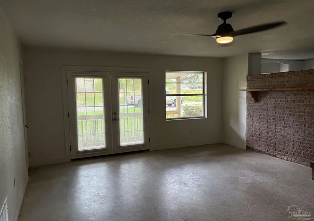 Photo 3 of Single family home for sale at 20 Sioux Trl, Pensacola, FL 32506 | MLS# 688442 | Listing updated on 2026-10-06