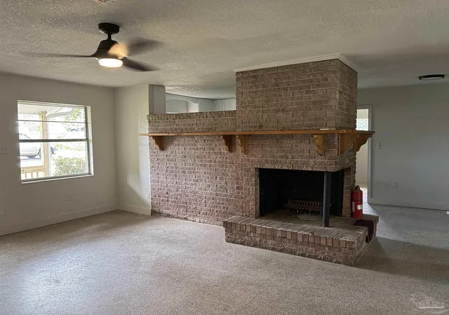 Photo 3 of Sale Pending at 20 Sioux Trl, Pensacola, FL 32506 | MLS# 688442 | Listing updated on 2026-10-26