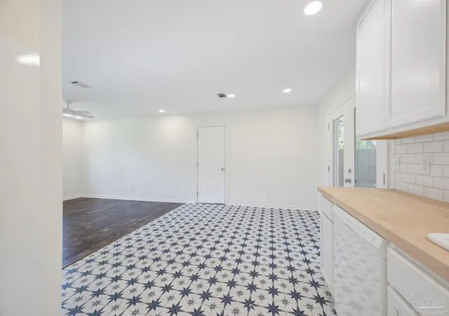 Photo 3 of Single family home for sale at 2296 Sparrow Ln, Pensacola, FL 32534 | MLS# 688842 | Listing updated on 2026-09-11