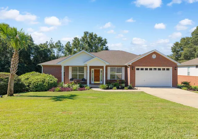 Photo 1 of Single family home for sale at 601 W Lynn Brk, Crestview, FL 32539 | MLS# 688844 | Listing updated on 2026-09-11