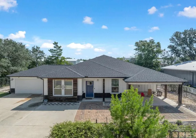 Photo 1 of Single family home for sale at 2734 Jewell Rd, Navarre, FL 32566 | MLS# 689433 | Listing updated on 2026-10-06