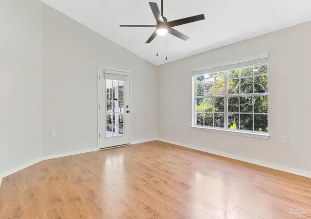 Photo 3 of Single family home for sale at 1344 Sunrunner Rd, Pensacola, FL 32504 | MLS# 688993 | Listing updated on 2026-10-30