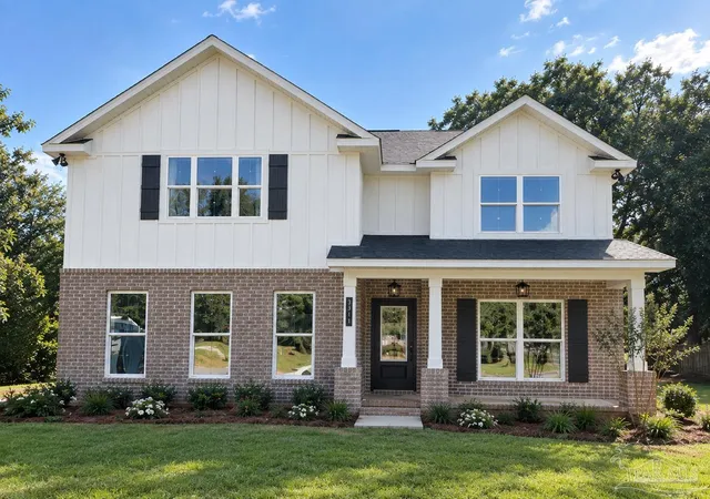 Photo 1 of Single family home for sale at 7191 Helms Rd, Pensacola, FL 32526 | MLS# 688869 | Listing updated on 2026-09-11