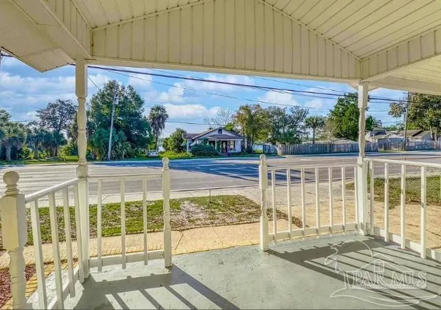 Photo 1 of Single family home for sale at 502 S Navy Blvd, Pensacola, FL 32507 | MLS# 688383 | Listing updated on 2026-10-14