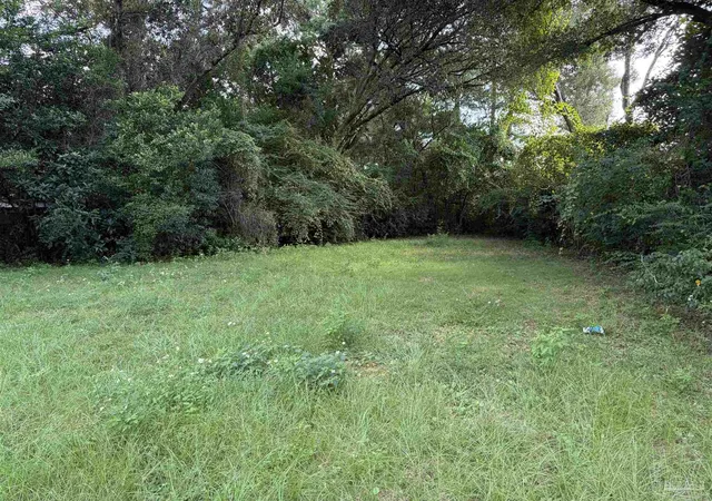 Photo 3 of Single family home for sale at 134 Garfield Dr, Pensacola, FL 32505 | MLS# 689464 | Listing updated on 2026-10-04