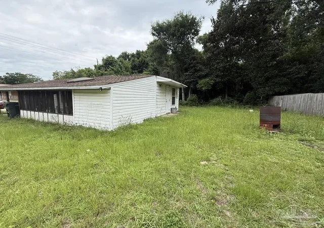 Photo 2 of Single family home for sale at 1308 N 69th Avenue, Pensacola, FL 32506 | MLS# 690065 | Listing updated on 2026-10-08