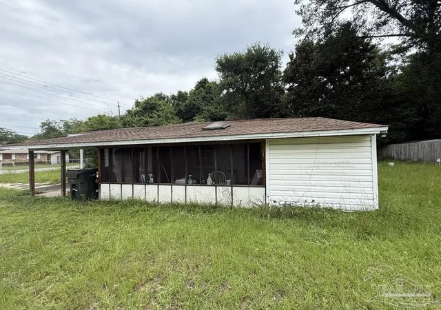 Photo 3 of Single family home for sale at 1308 N 69th Avenue, Pensacola, FL 32506 | MLS# 690065 | Listing updated on 2026-10-08