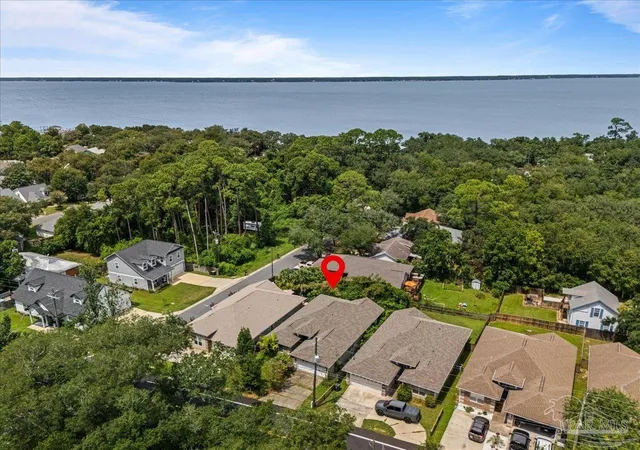 Photo 4 of Single family home for sale at 14482 Innerarity Pt Rd, Perdido Key, FL 32507 | MLS# 688391 | Listing updated on 2026-10-04