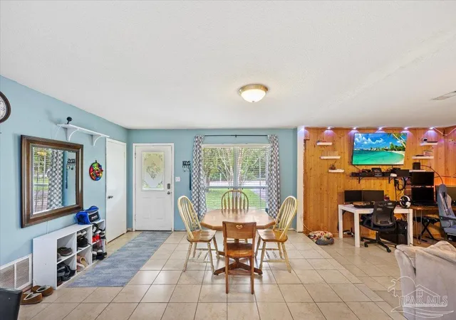 Photo 4 of Single family home for sale at 5180 Parkway Dr, Milton, FL 32570 | MLS# 689876 | Listing updated on 2026-10-14