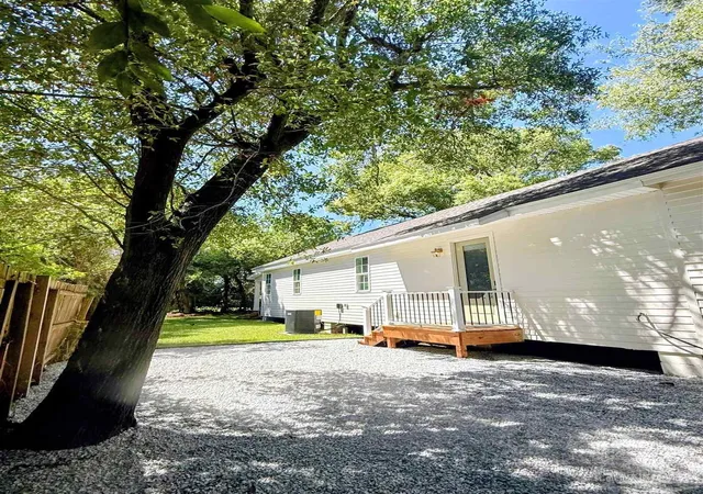 Photo 48 of Single family home for sale at 217 N Barcelona, Pensacola, FL 32502 | MLS# 687260 | Listing updated on 2026-10-23
