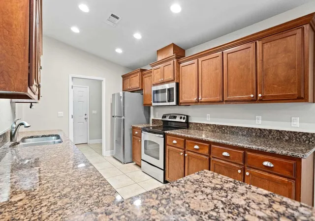 Photo 2 of Single family home for sale at 5635 Tucker Cir, Milton, FL 32571 | MLS# 689732 | Listing updated on 2026-10-18