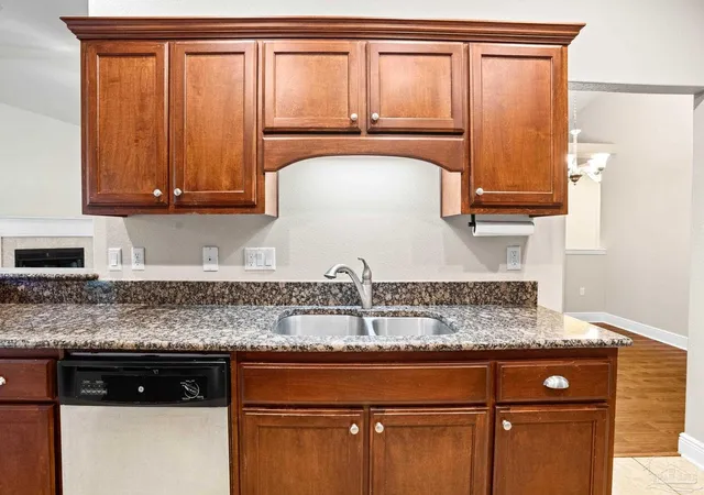 Photo 3 of Single family home for sale at 5635 Tucker Cir, Milton, FL 32571 | MLS# 689732 | Listing updated on 2026-10-18