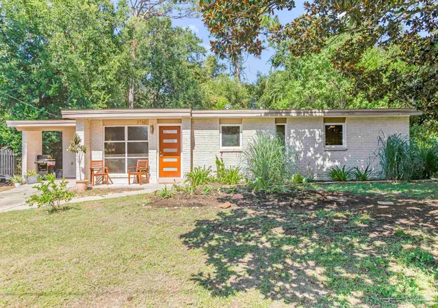 Photo 1 of Single family home for sale at 3760 Winona Dr, Pensacola, FL 32504 | MLS# 689779 | Listing updated on 2026-10-16