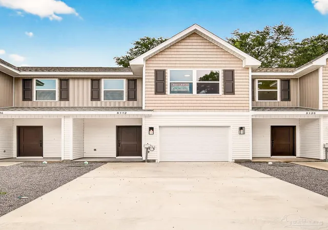 Photo 2 of Townhouse for sale at 8363 Highland Ridge Dr #11A, Pensacola, FL 32534 | MLS# 688637 | Listing updated on 2026-09-10