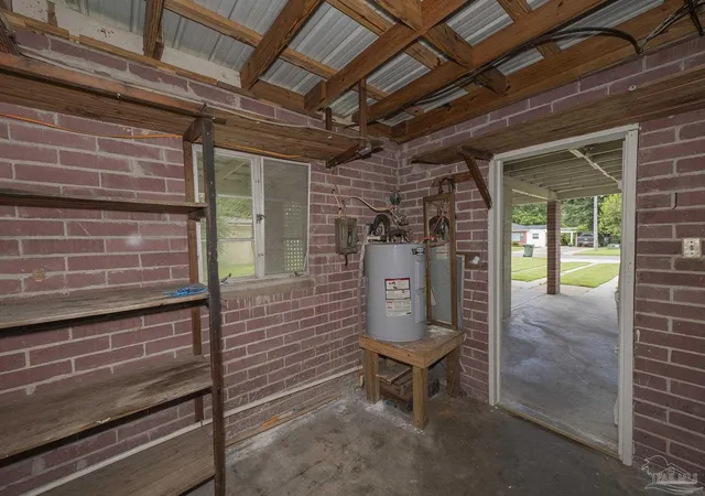 Photo 27 of Single family home for sale at 11 Ivanhoe Ave, Pensacola, FL 32534 | MLS# 688469 | Listing updated on 2026-10-04